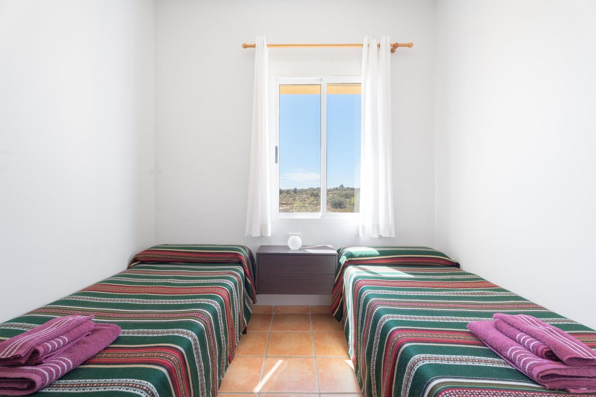 Antiga Escola Pla Del Sabater Apartment คูยา ภายนอก รูปภาพ